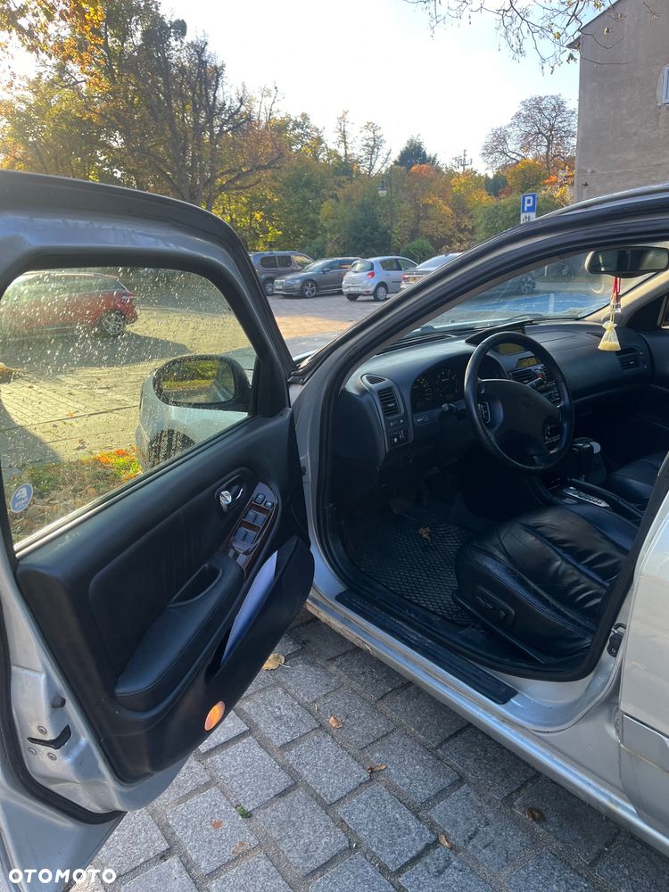 Nissan Maxima 3.0 Elegance - 11