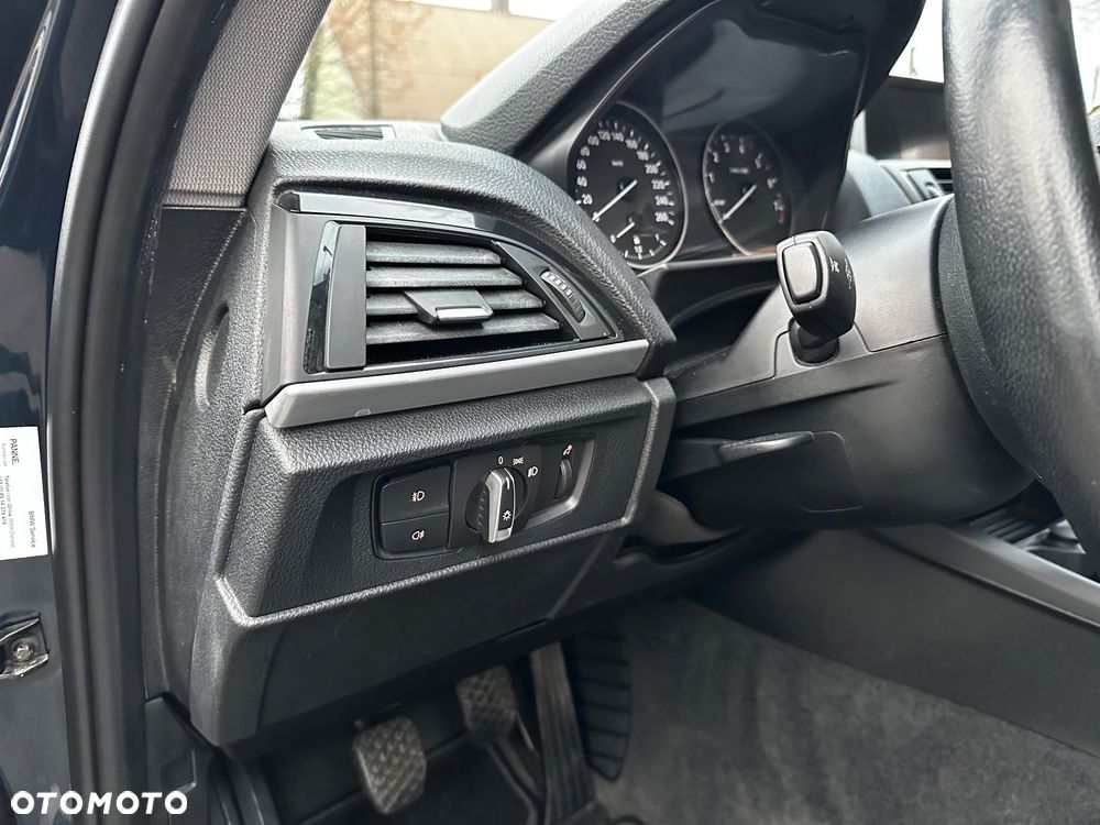 BMW Seria 1 118i Urban Line - 24