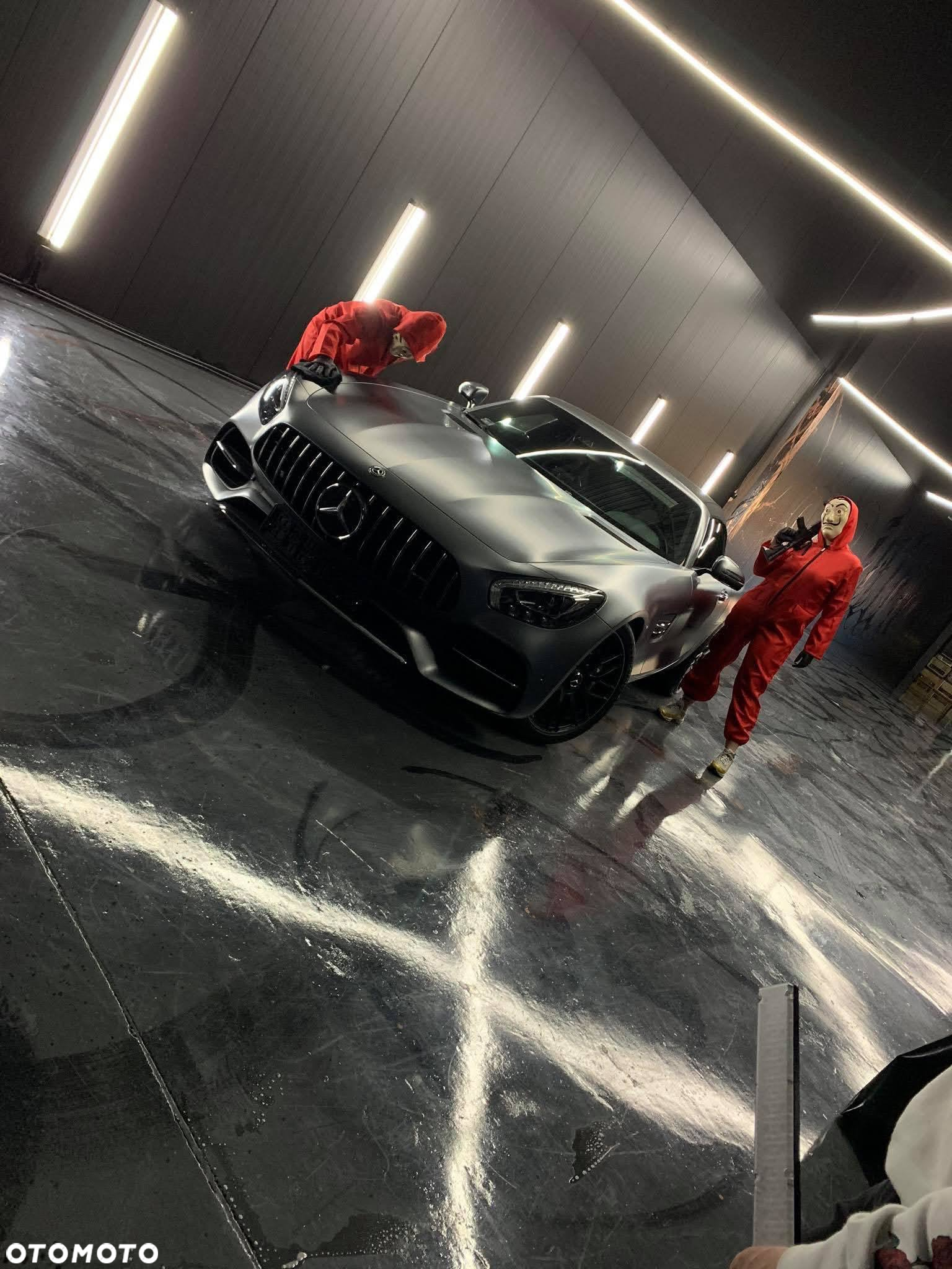 Mercedes-Benz AMG GT - 7