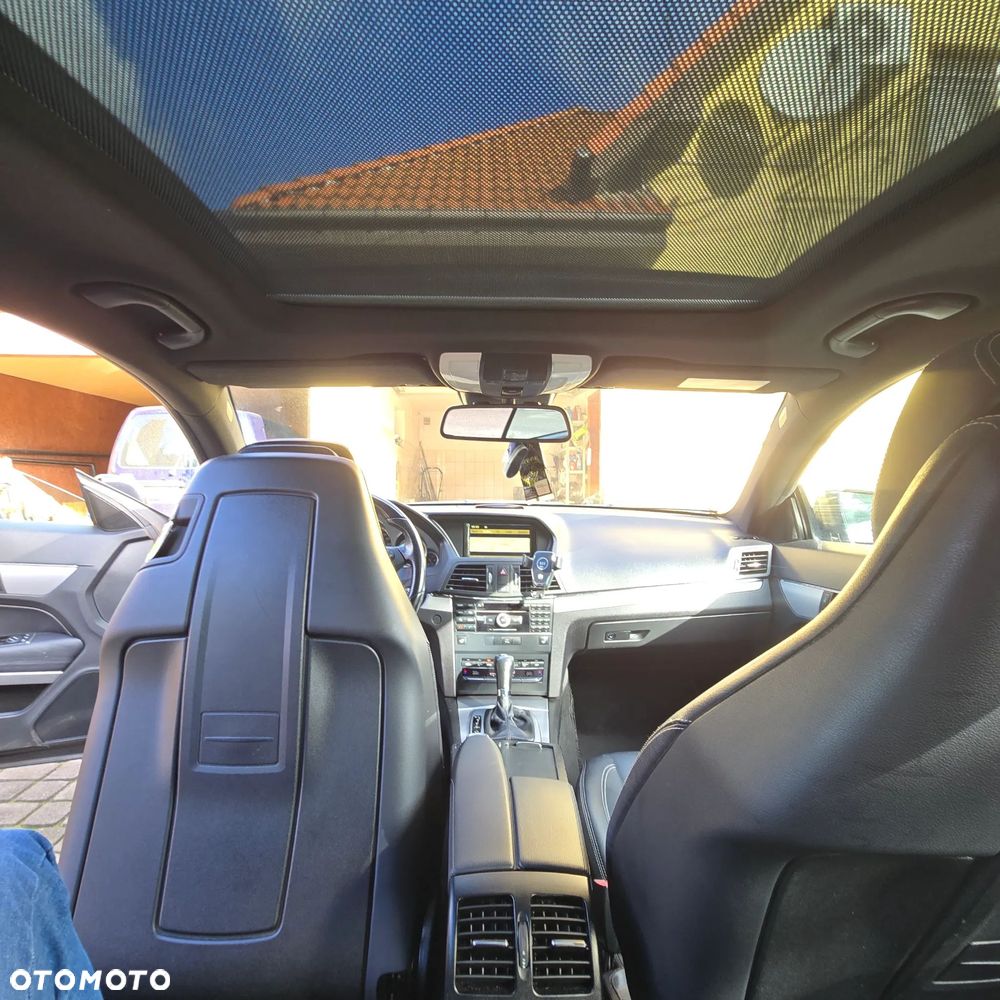 Mercedes-Benz Klasa E 350 CDI BlueEff - 13