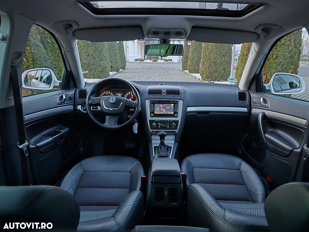 Skoda Octavia 2.0 TDI Business DSG - 6