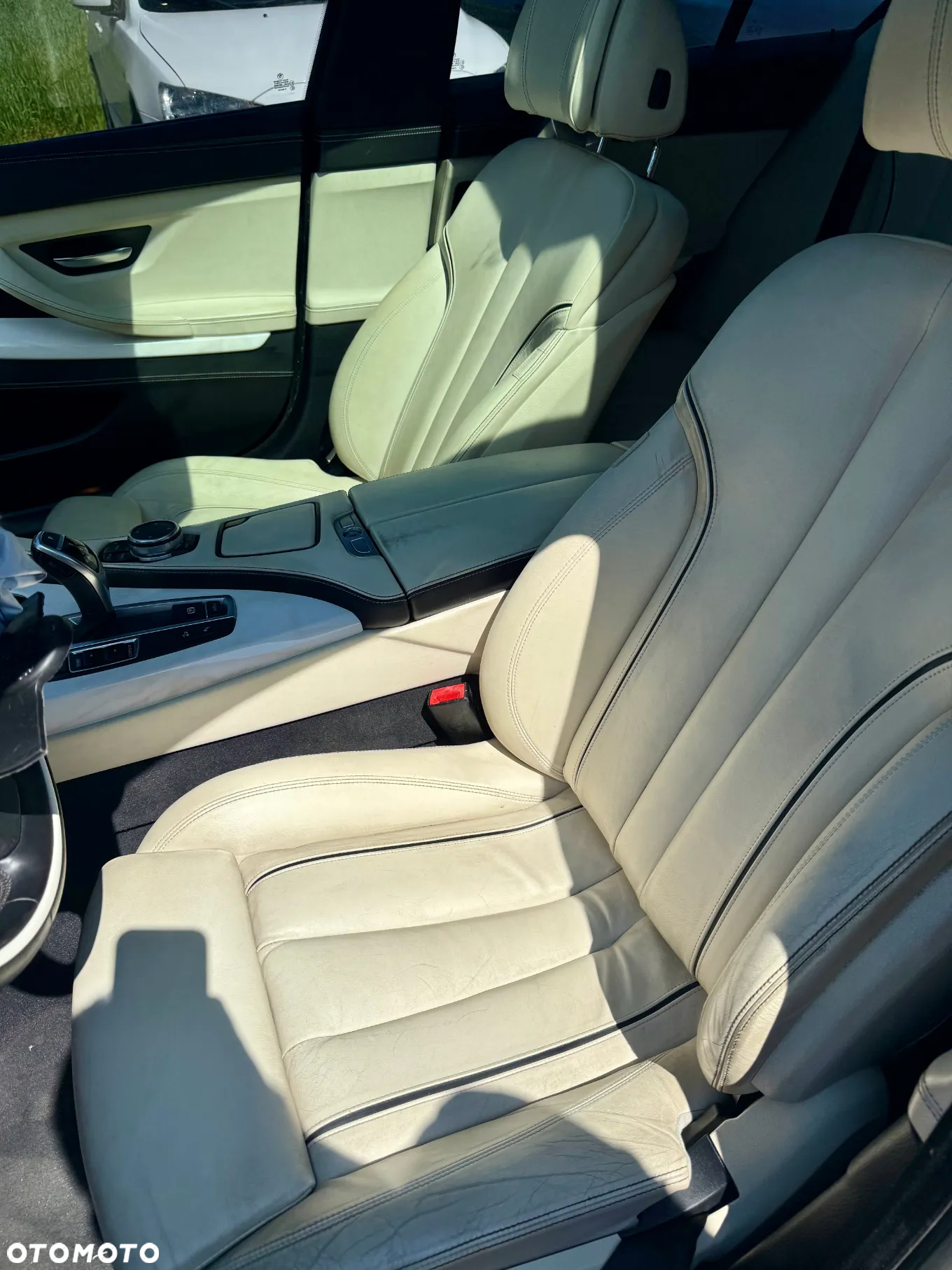 BMW Seria 6 650i xDrive - 11