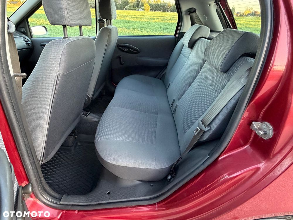 Fiat Punto 1.2 8V Active Premius - 24