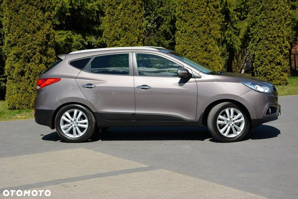Hyundai ix35 2.0 CRDi 4WD Automatik Premium - 11
