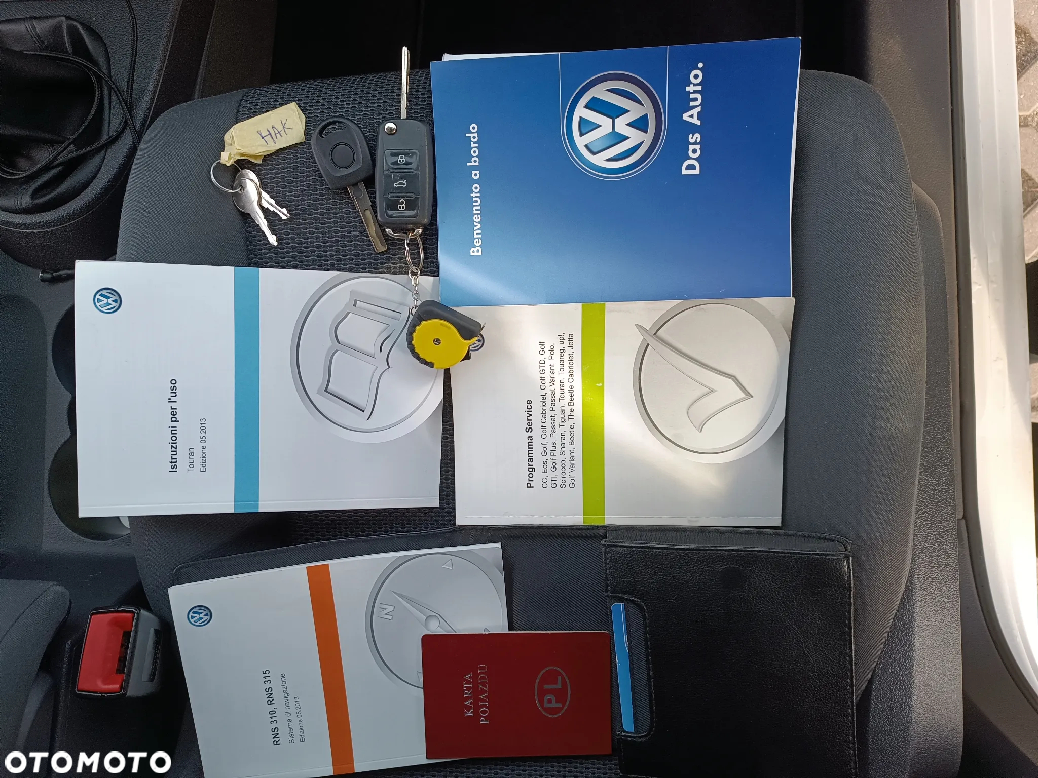Volkswagen Touran - 18