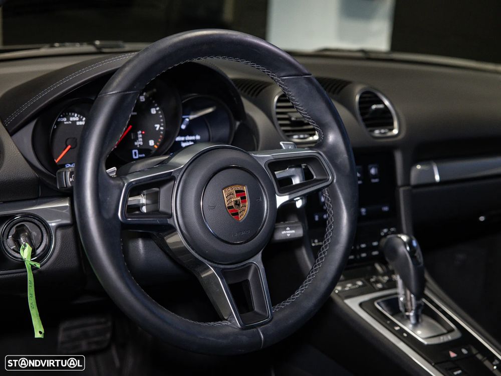 Porsche 718 Cayman 2.0 PDK - 25