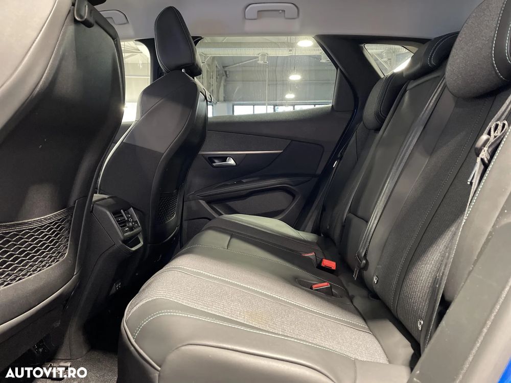 Peugeot 3008 - 13