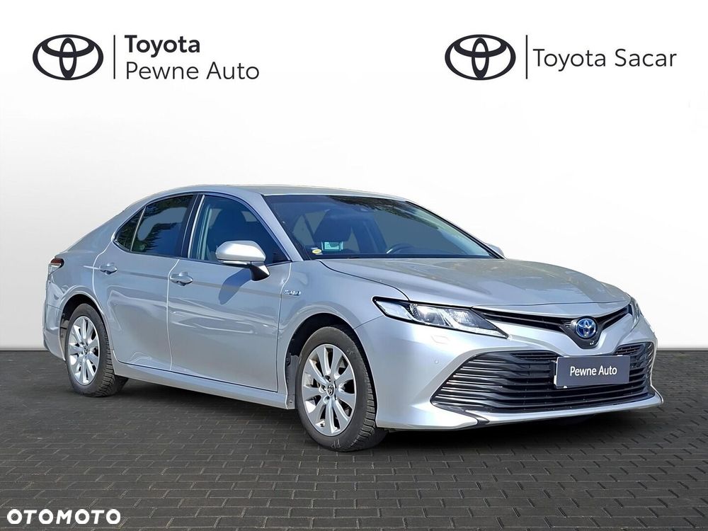 Toyota Camry 2.5 Hybrid Comfort CVT - 2