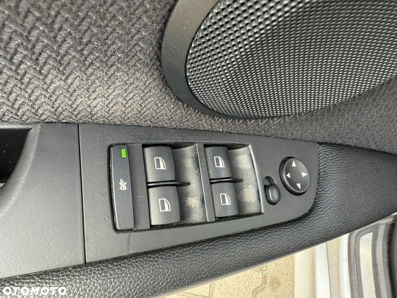 BMW Seria 3 318i Touring - 23