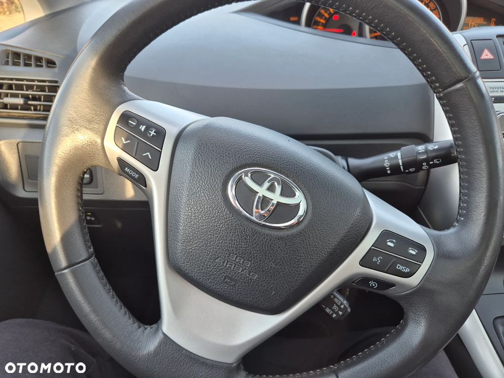 Toyota Verso 1.8 Premium EU5 - 3