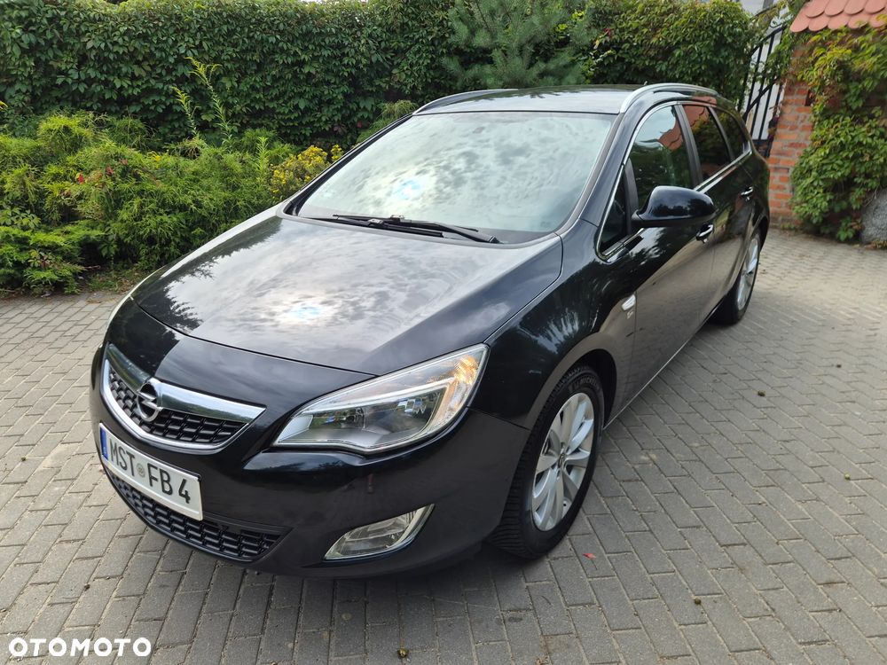 Opel Astra 1.4 T Cosmo - 1