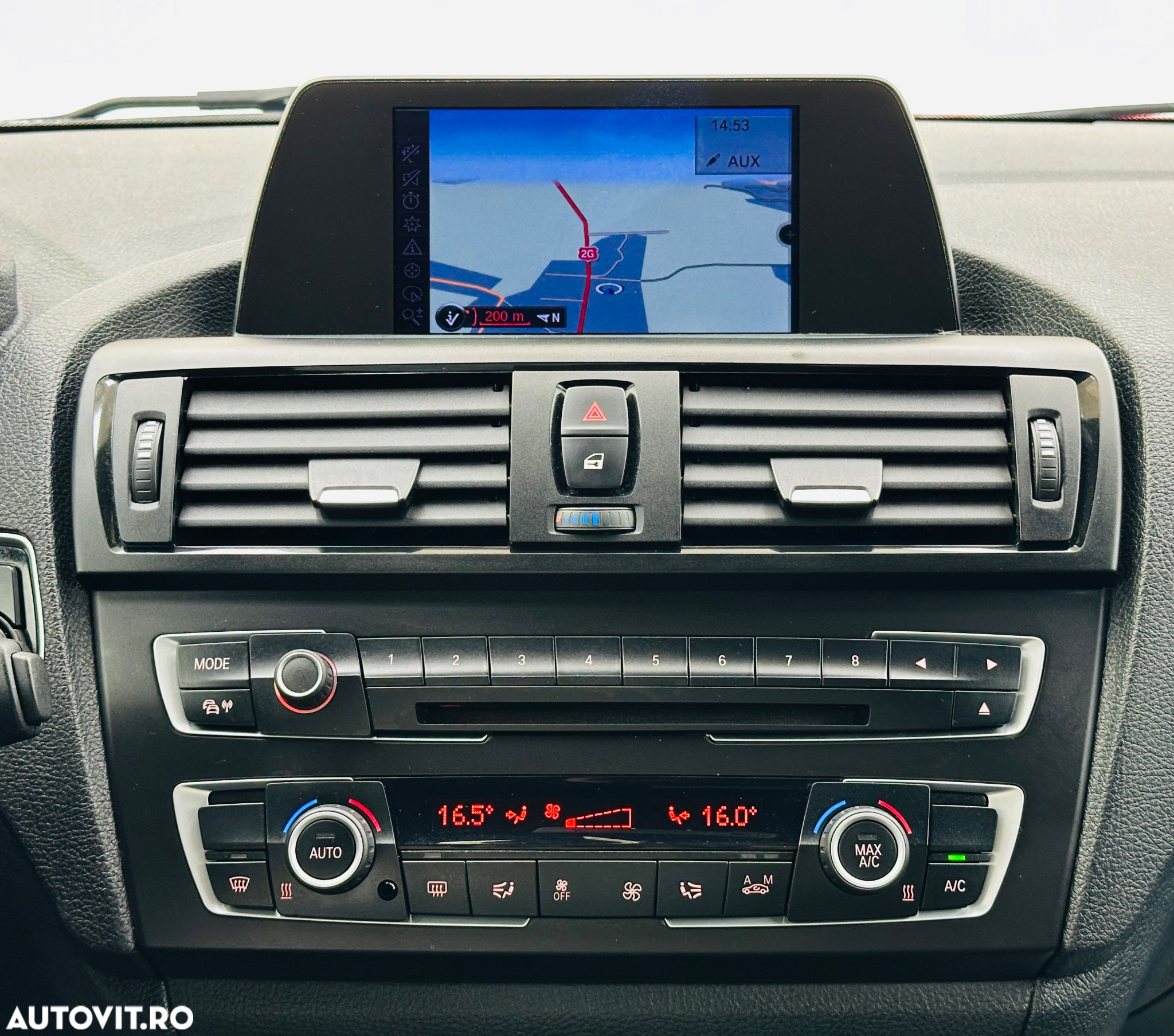 BMW Seria 1 114i Sport Line - 25