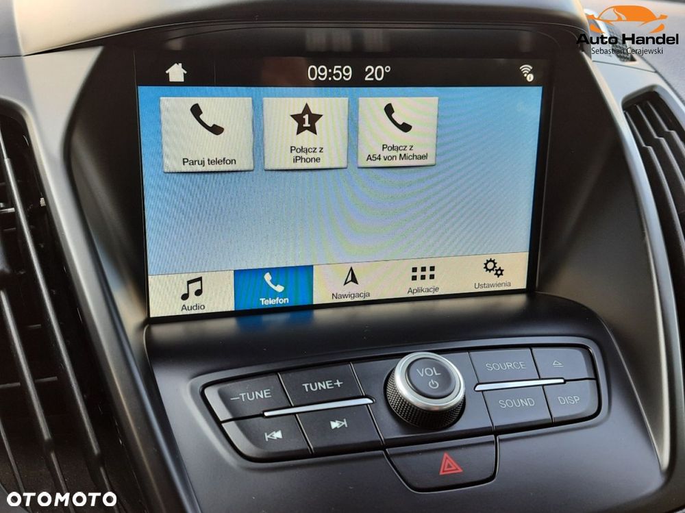 Ford Kuga 1.5 EcoBoost 2x4 Titanium - 27