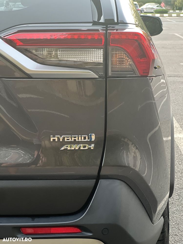 Toyota RAV4 2.5 Hybrid VVT-iE 4x4 Luxury - 12
