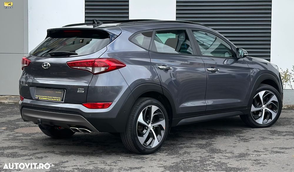 Hyundai Tucson 2.0 CRDI 4WD Automatik Premium - 3