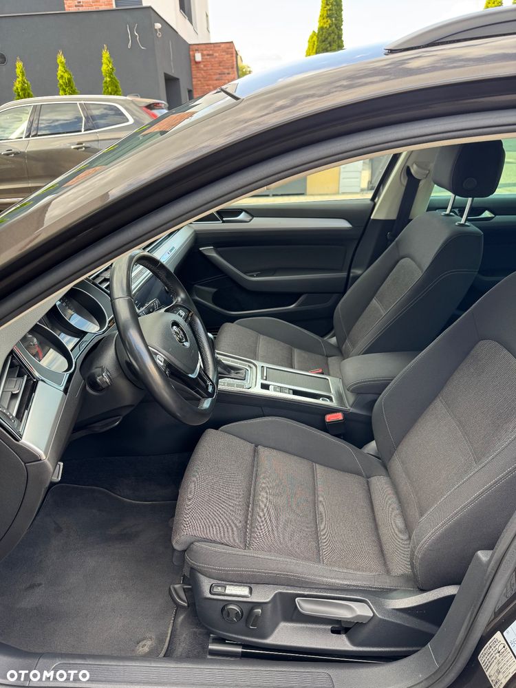 Volkswagen Passat Variant 2.0 TDI BMT SCR 4Mot Comfortline DSG7 - 16