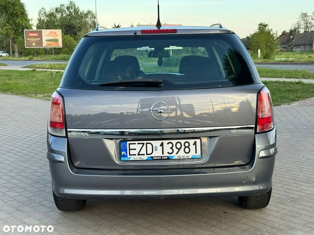 Opel Astra - 12