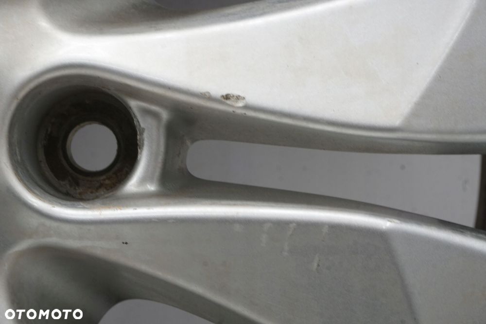HONDA CR-V IV 12R FELGA ALUMINIOWA 17" 5X114.3 ET50 - 4