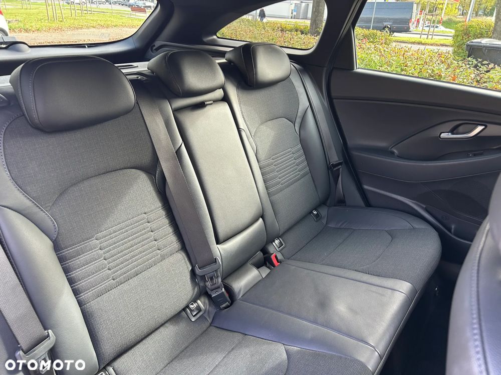 Hyundai i30 1.5 T-GDI 48V Smart Plus DCT - 17