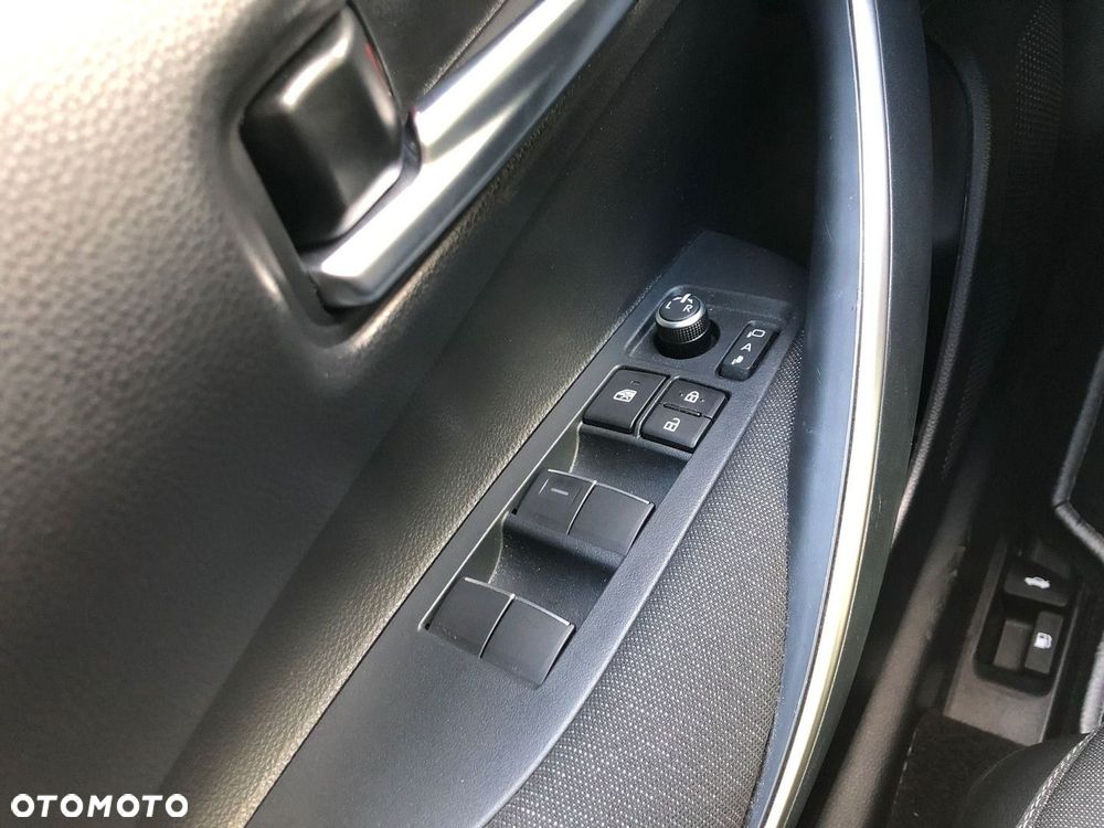 Toyota Corolla 1.8 Hybrid Style - 32