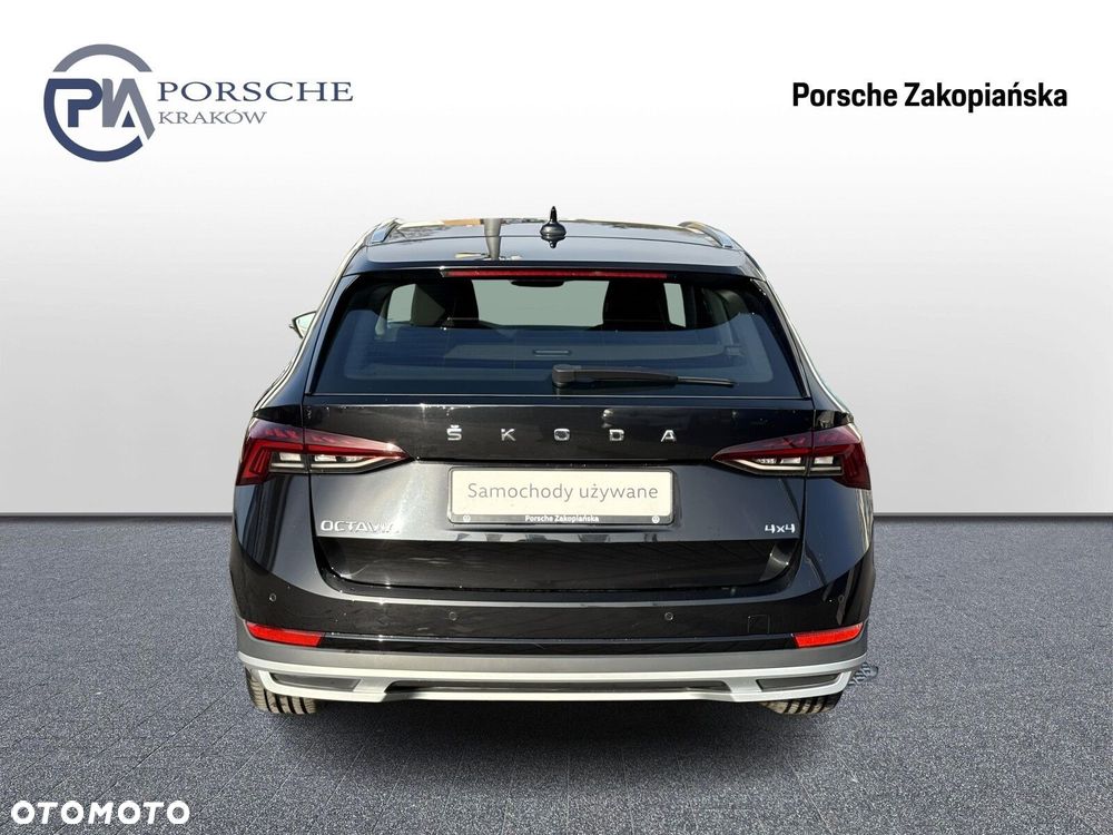 Skoda Octavia 2.0 TDI 4x4 Scout DSG - 4