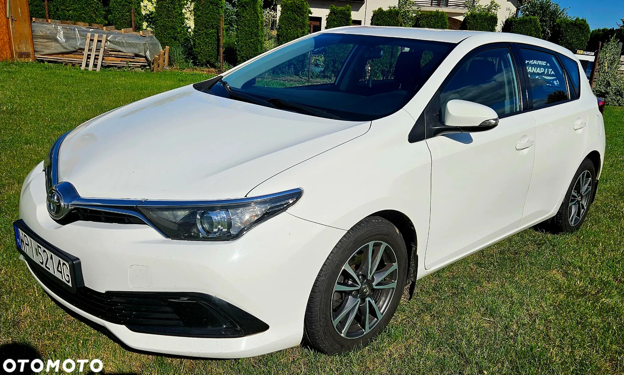 Toyota Auris 1.33 VVT-i Comfort - 1