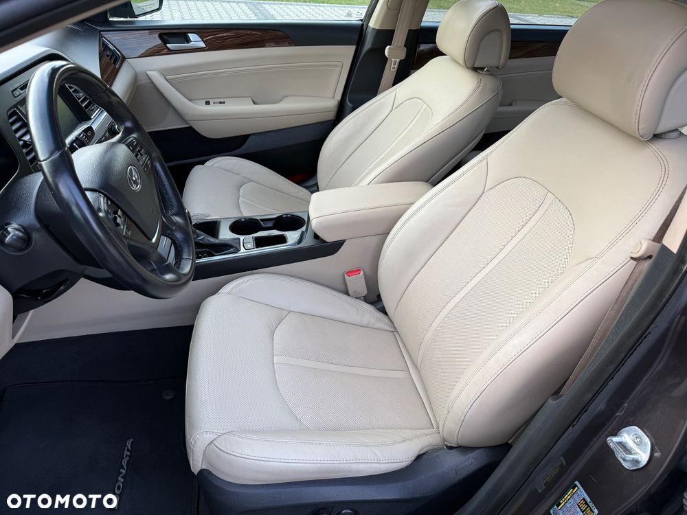 Hyundai Sonata 2.4 SE - 21