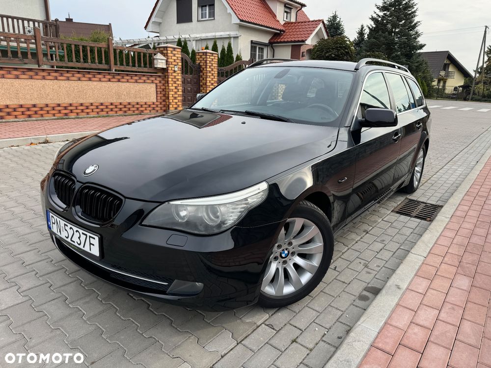 BMW Seria 5 520d Touring - 10