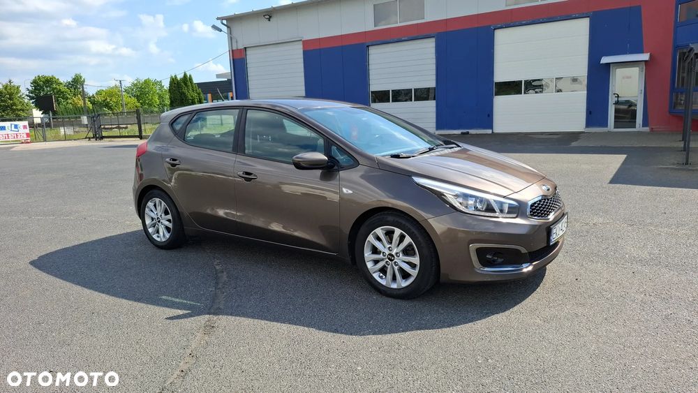 Kia Ceed 1.4 S - 1