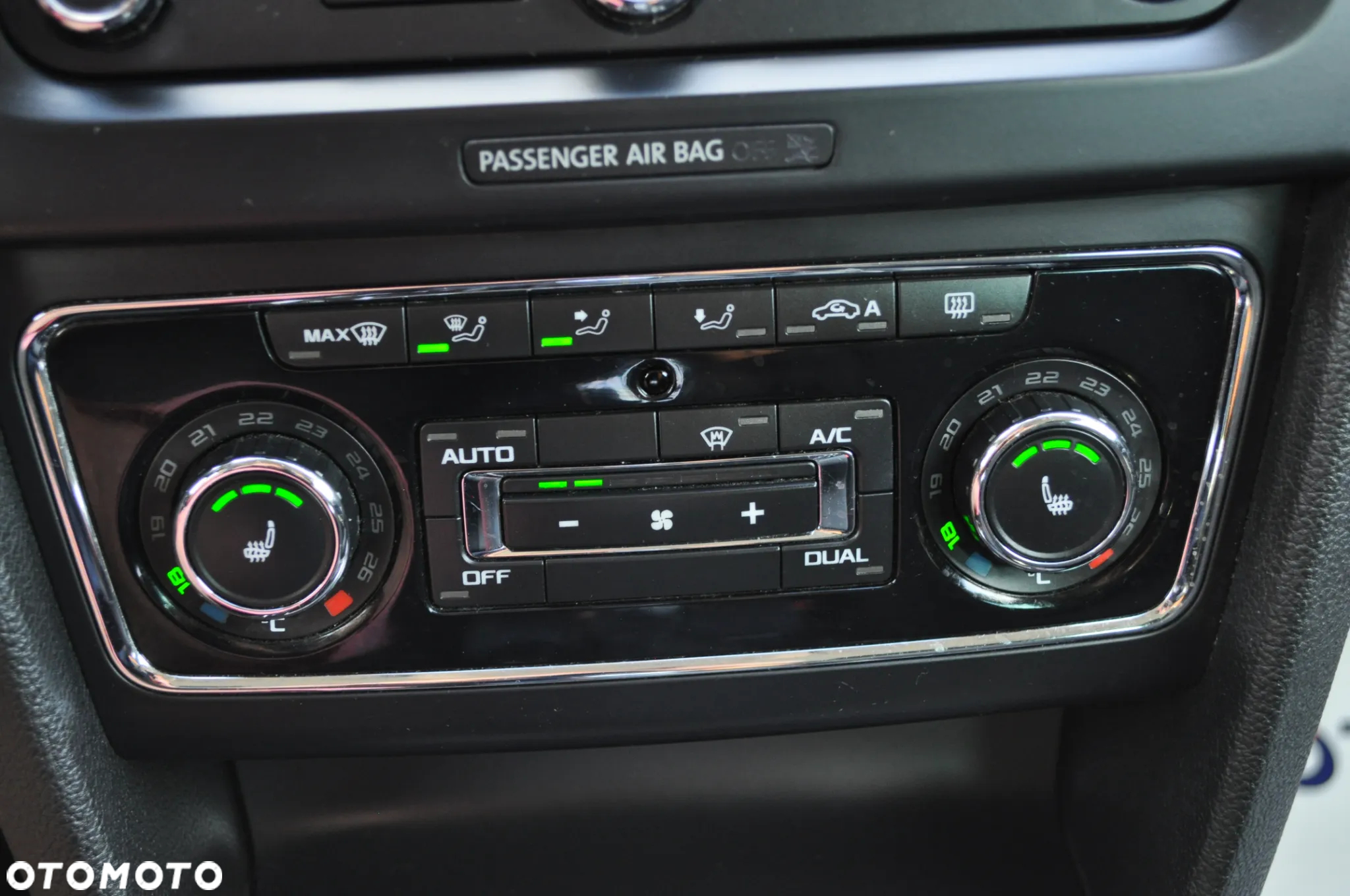 Skoda Superb 2.0 TDI 4x4 Elegance DSG - 27