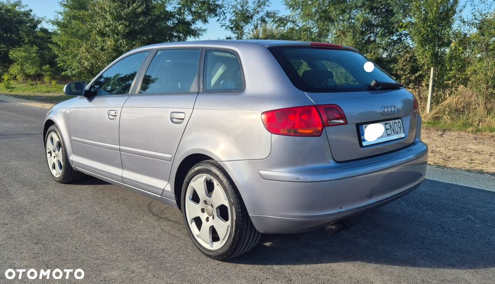 Audi A3 Sportback - 5