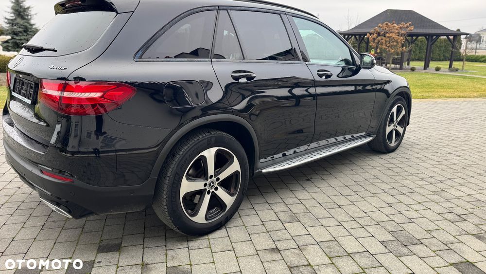 Mercedes-Benz GLC 220 d 4Matic 9G-TRONIC - 11