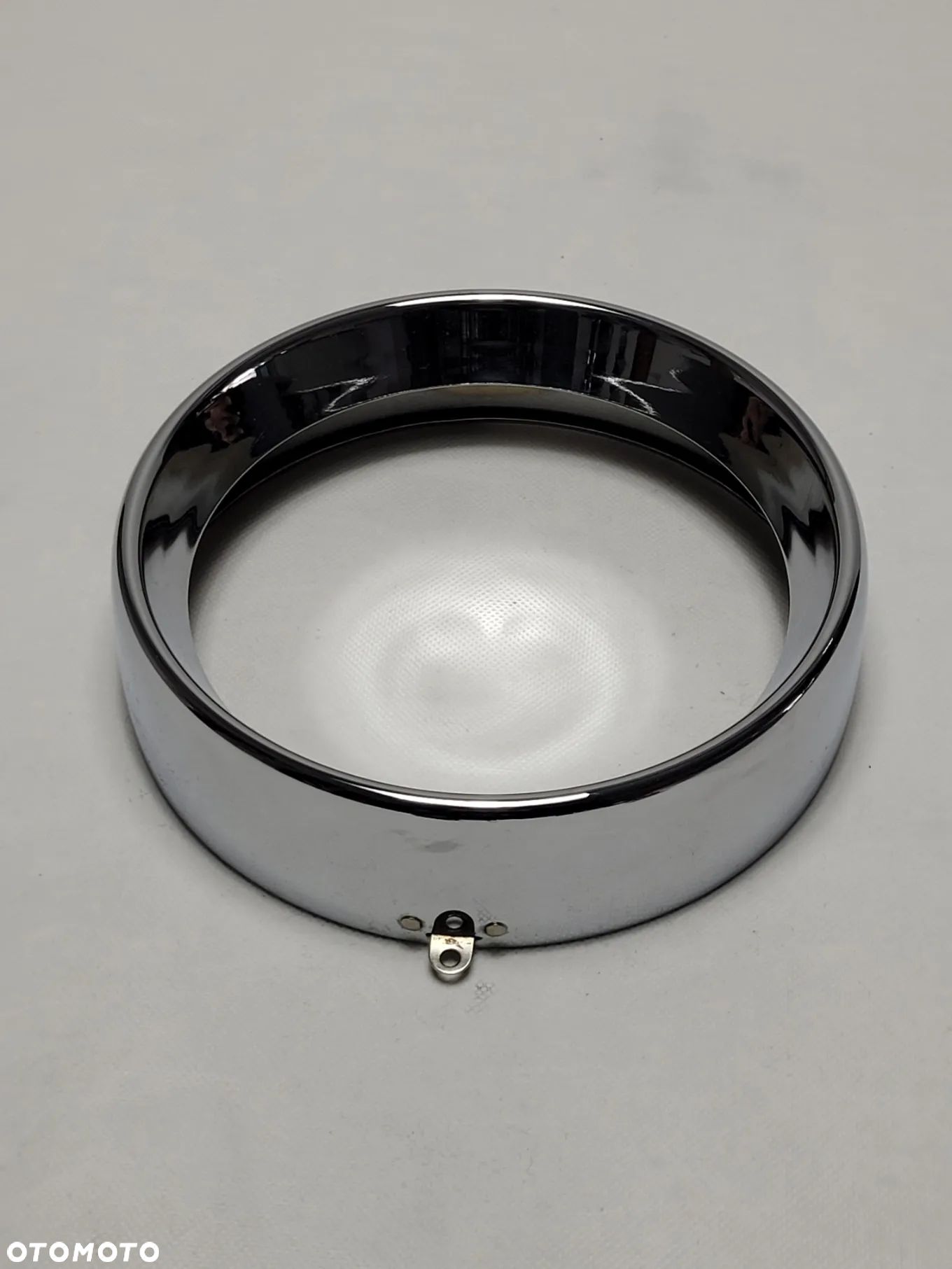 Ramka lampy 7'' Harley Davidson Softail Touring 69626-99 - 1