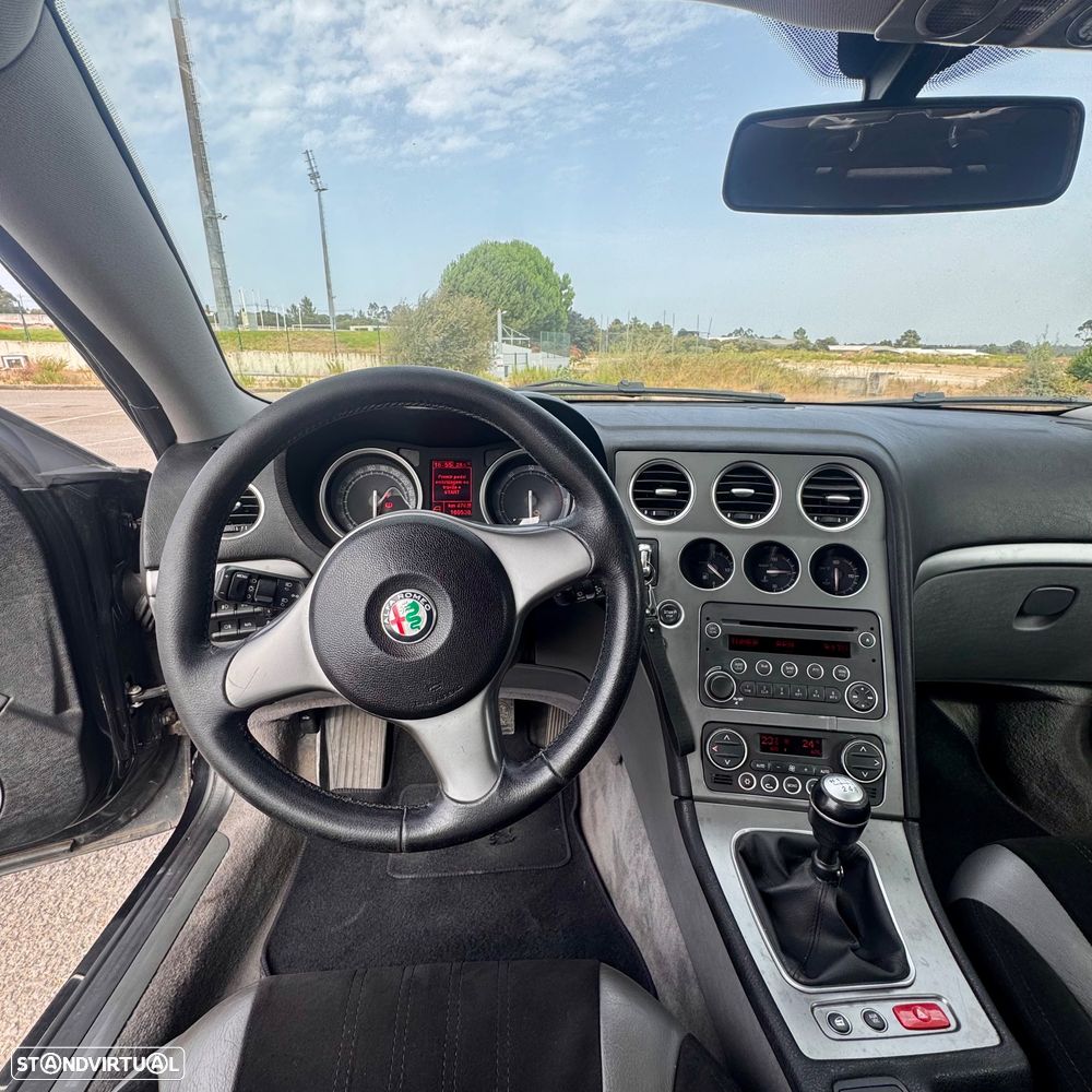 Alfa Romeo Brera 2.2 JTS - 10
