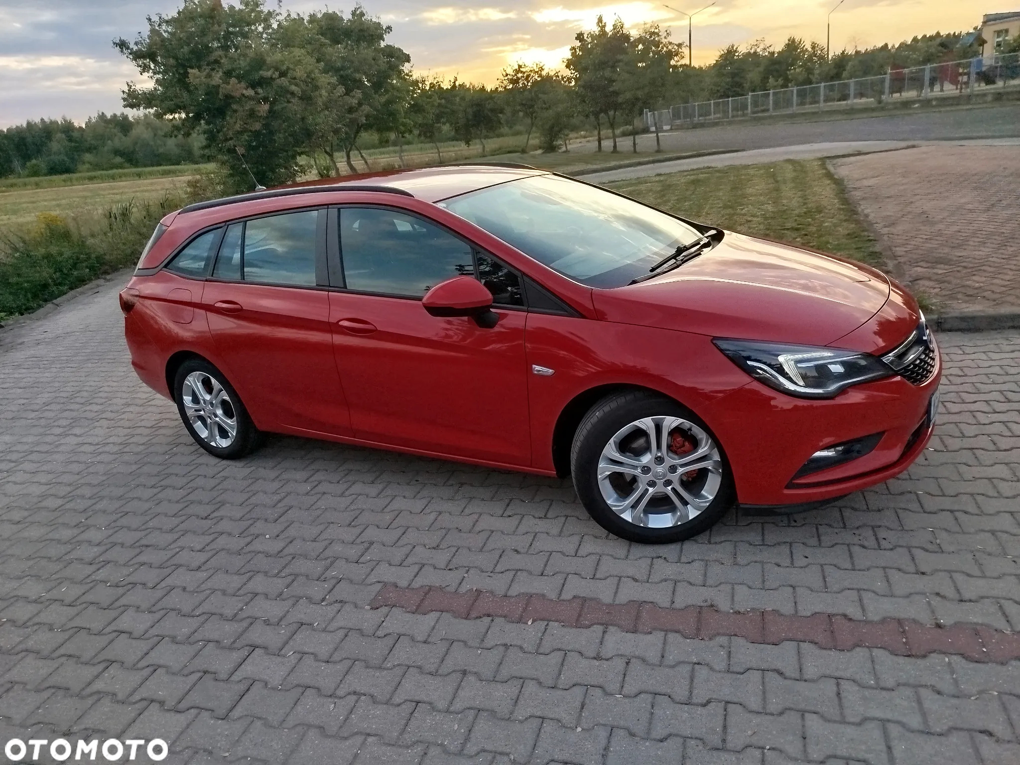 Opel Astra V 1.6 CDTI Enjoy - 3