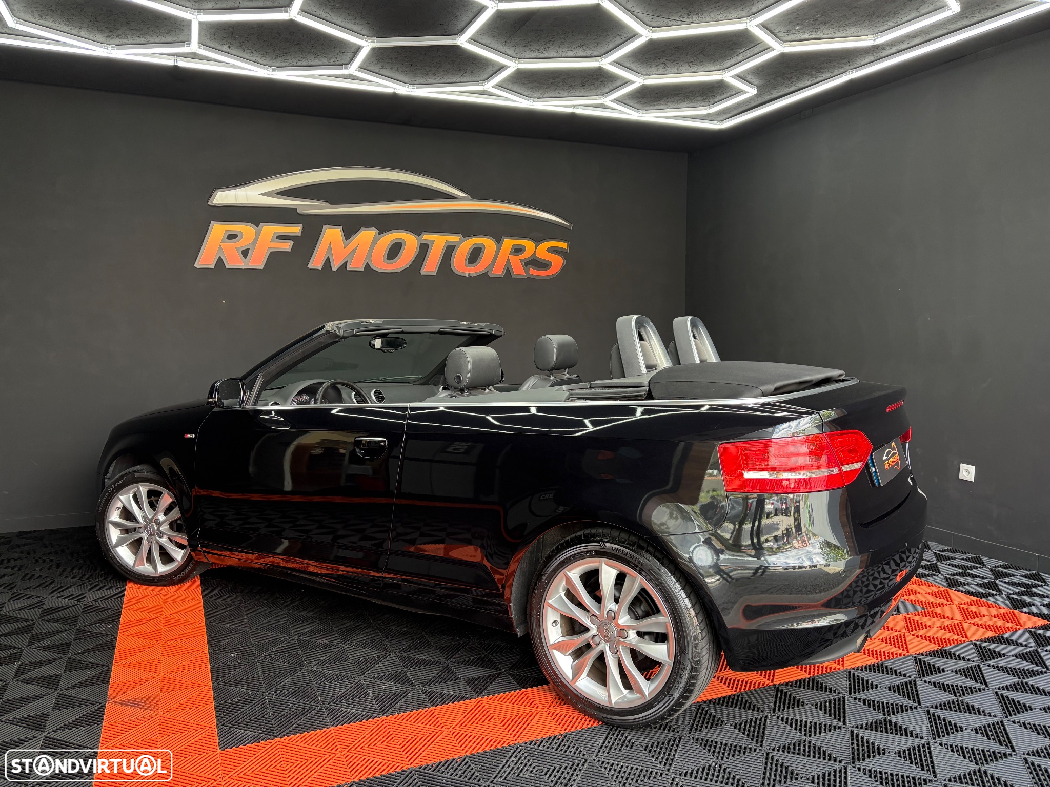 Audi A3 Cabrio 1.6 TDi S-line - 27