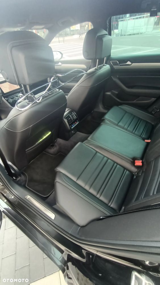 Volkswagen Passat 2.0 TDI BMT Highline - 32