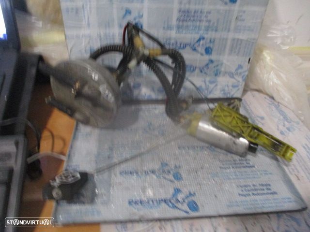 Bomba Combustivel 220801012003 8D0906087AF AUDI A4 2000 1.9TDI 115CV 5P CINZA DIESEL - 1