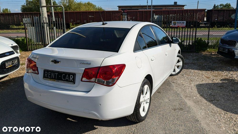Chevrolet Cruze - 5