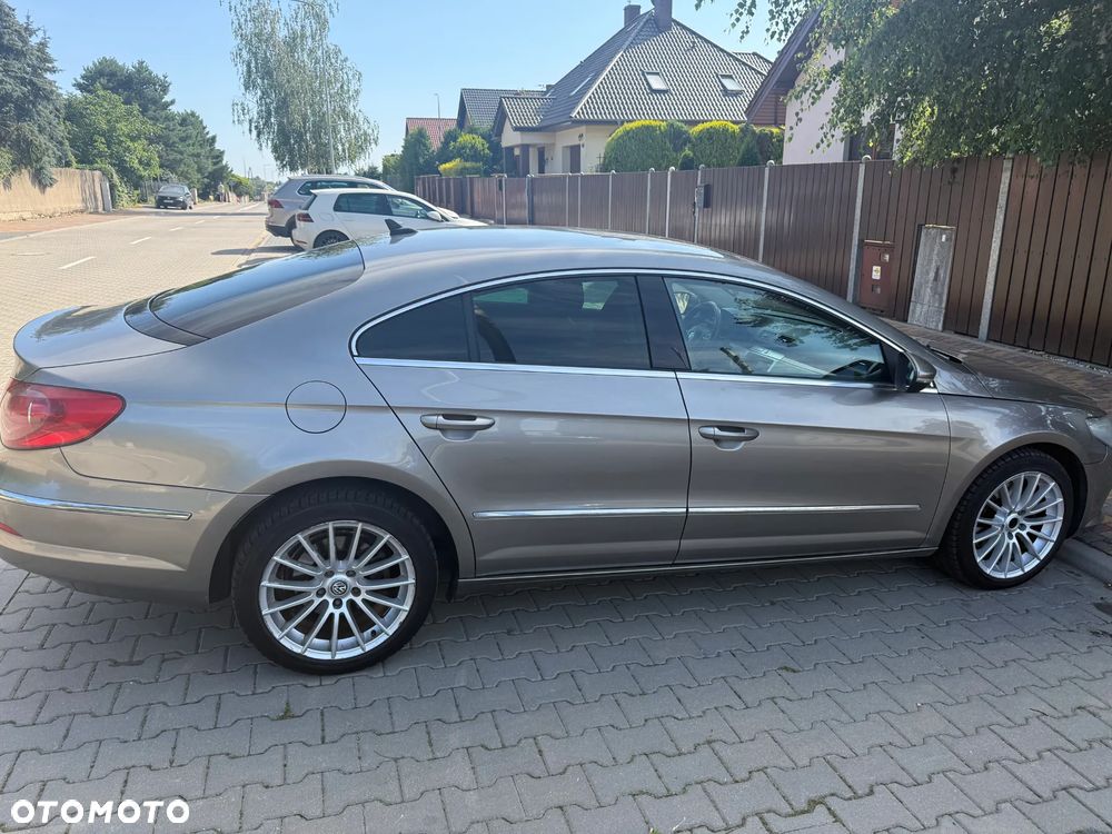 Volkswagen Passat 2.0 TSI Highline DSG - 4