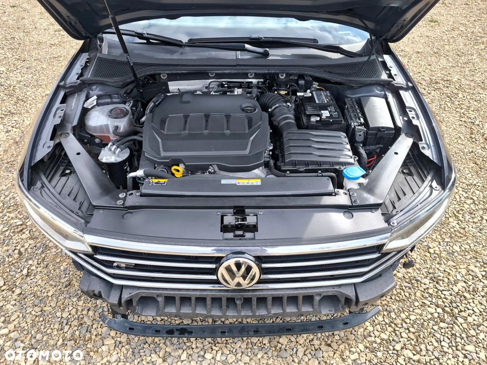 Volkswagen Passat 2.0 TDI SCR DSG 4Motion Business - 11