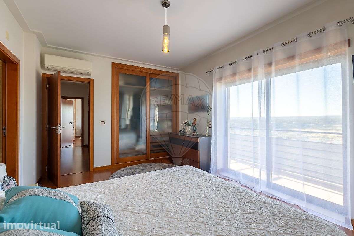 Duplex T4 para venda - Grande imagem: 3/27