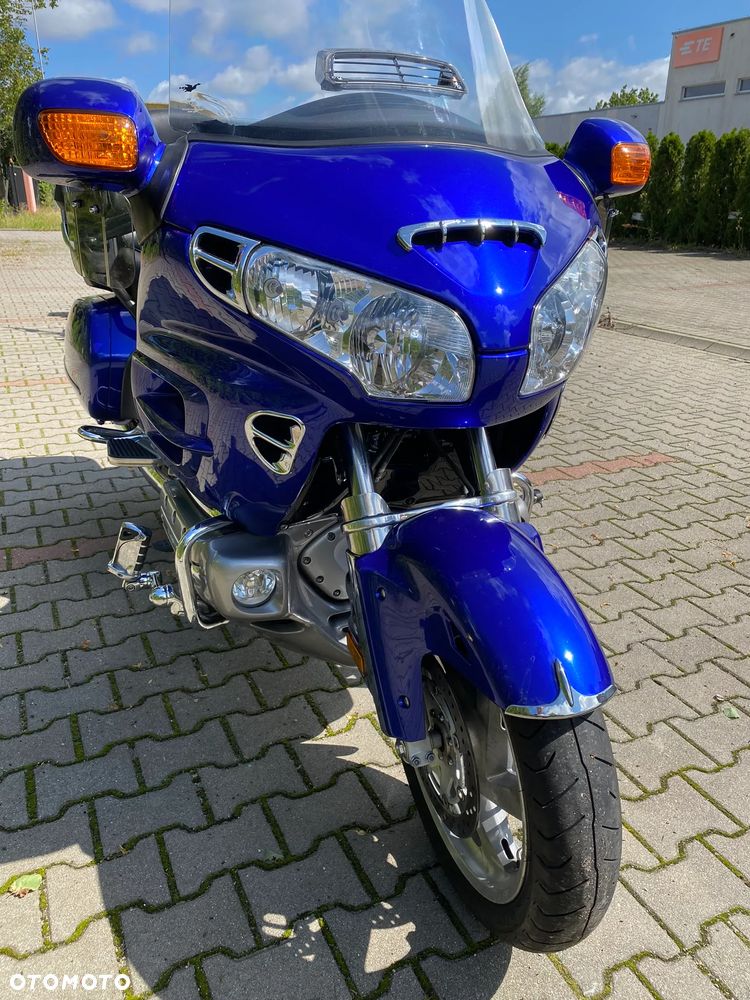 Honda GL - 10