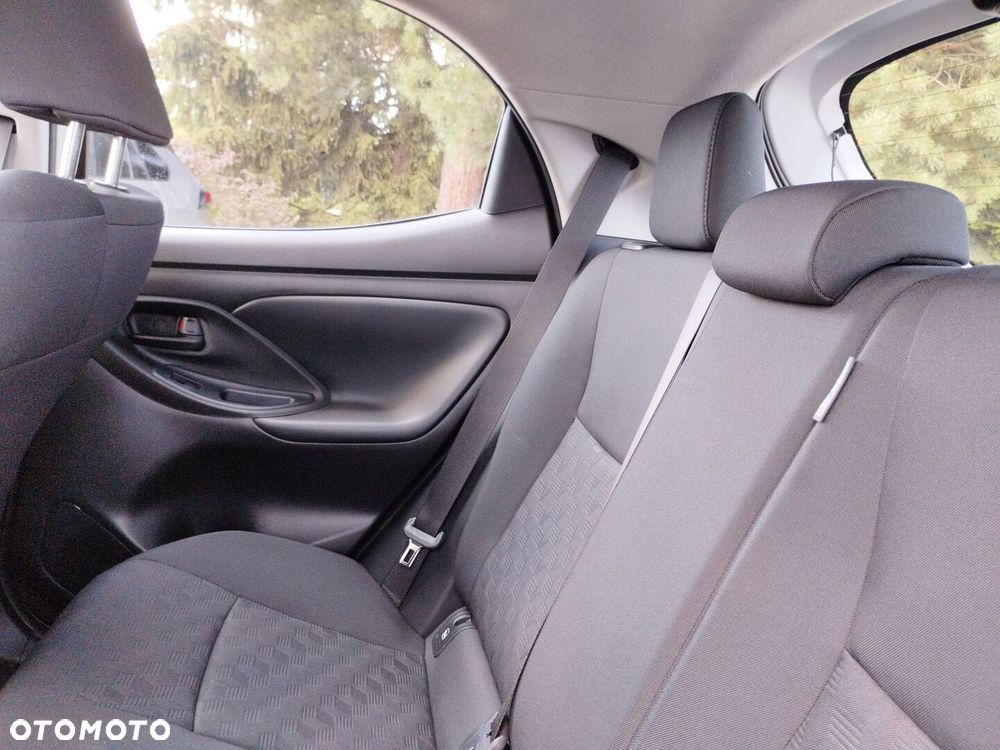 Toyota Yaris 1.5 Comfort - 11
