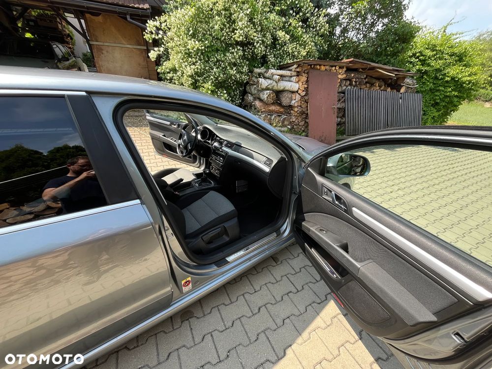 Skoda Superb 1.8 TSI Ambition DSG - 20