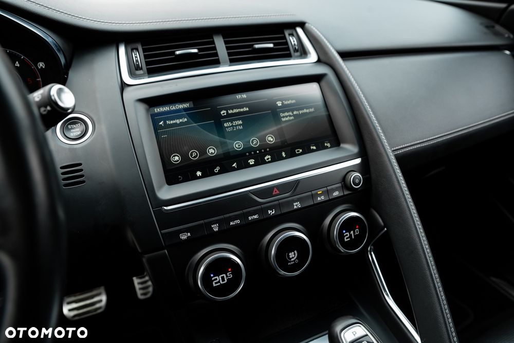 Jaguar E-Pace D240 AWD R-Dynamic S - 33