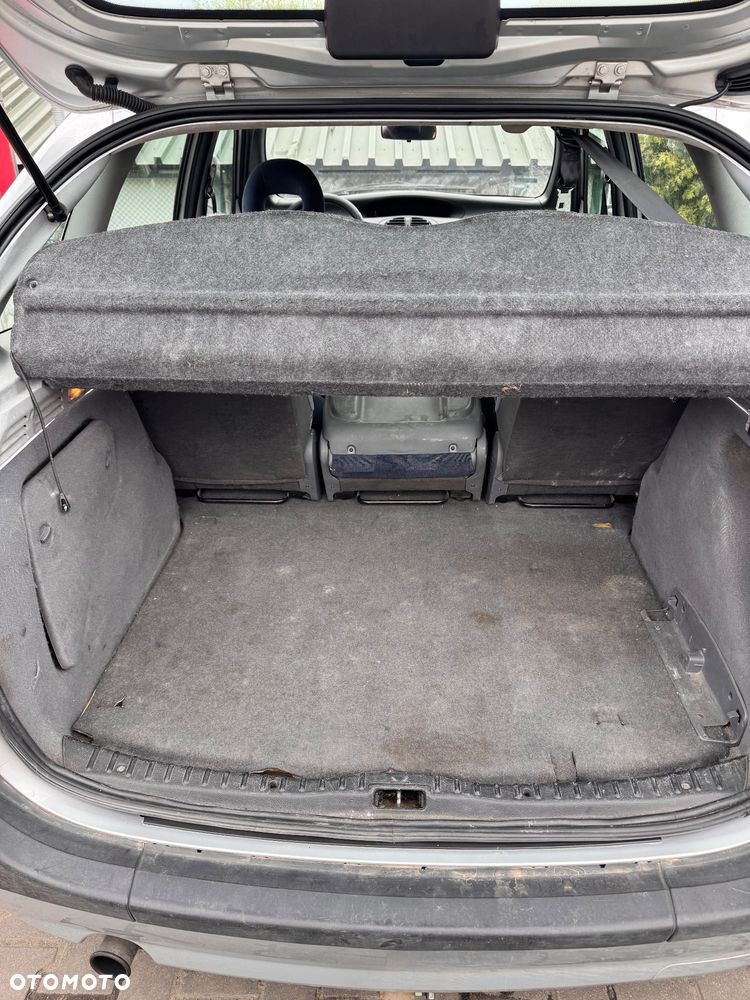 Citroën Xsara Picasso - 6