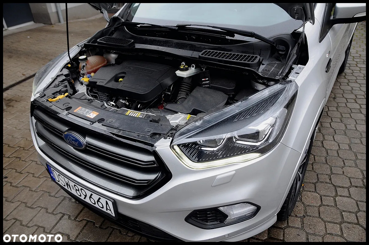 Ford Kuga 2.0 TDCi 4WD Titanium - 23