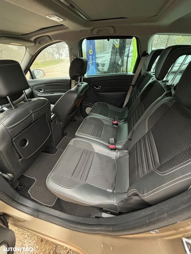 Renault Scenic - 15