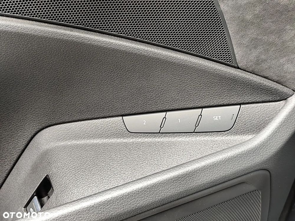 Audi e-tron Sportback 50 Quattro S Line - 16